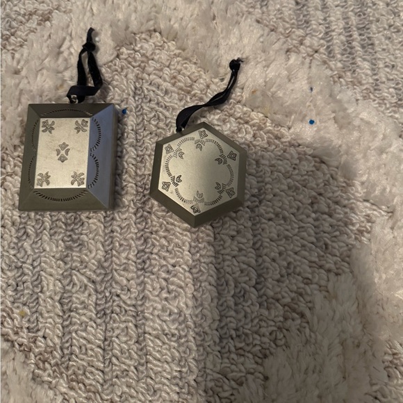 Hearth and hand bundle of keepsake ornaments - Picture 2 of 6